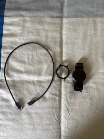 Used Garmin Vivoactive 5 Electronics