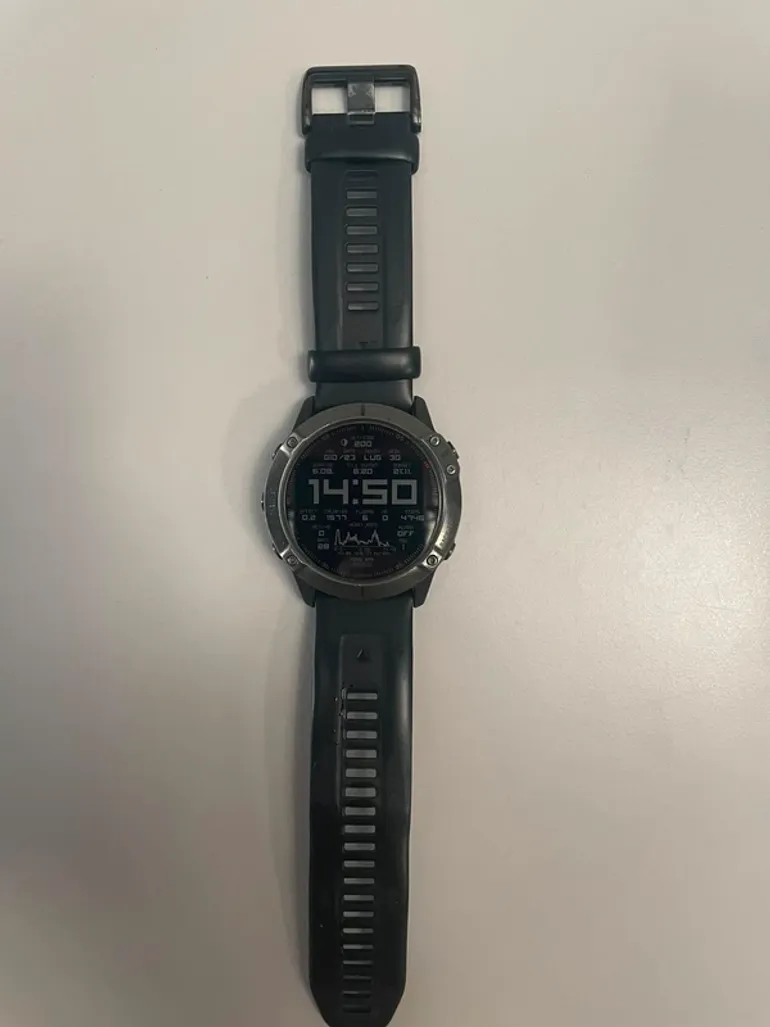 Used Garmin Fenix 6X Sapphire bike — image 4 of 8