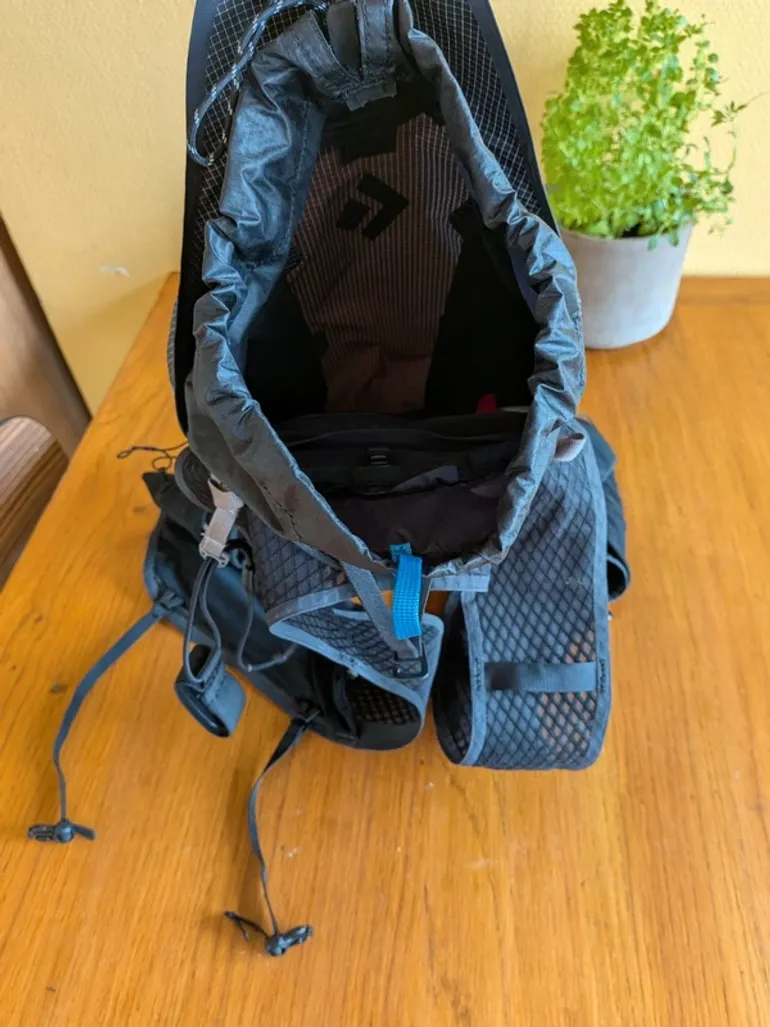 Used Black Diamond Distance 8 bike — image 8 of 11