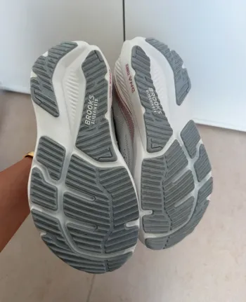 Used Brooks Glycerin 23 GTS bike — image 7 of 8