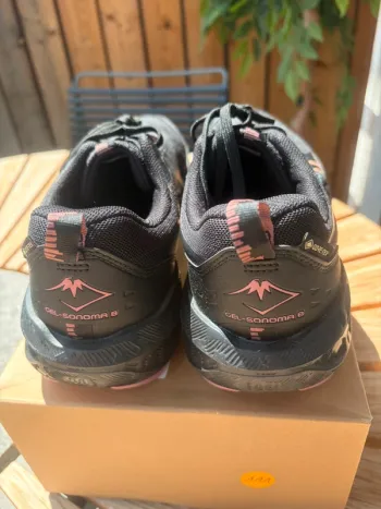 Used Asics Gel-Sonoma 8 GTX bike — image 6 of 8