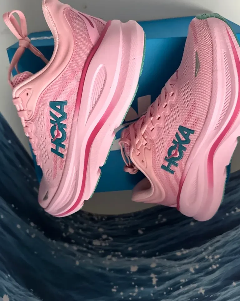 Used Hoka Shoes bike — image 4 of 5