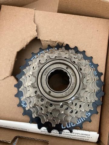 Used Shimano Cassette Shimano 7v 14-28 Drivetrain & Pedals