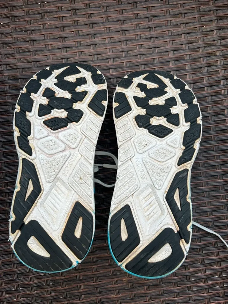 Used Hoka Arahi 7 bike — image 6 of 6