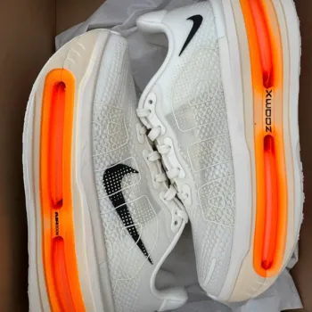 Used Nike Vomero Zoom Air bike — image 2 of 3