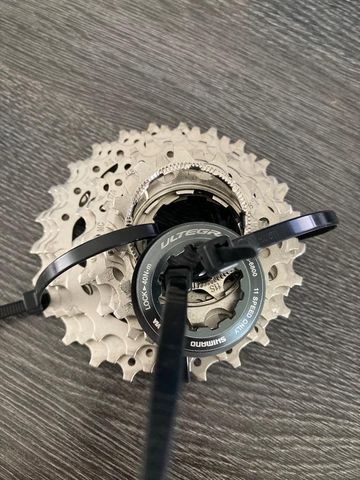 Used Shimano Cassette Shimano Ultegra 11V 11-25 Drivetrain & Pedals