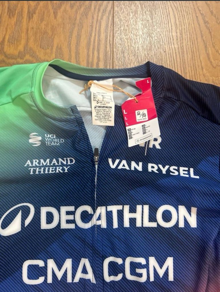 Brugt Van Rysel Decathlon CMA CGM 2026 bike — billede 3 af 3
