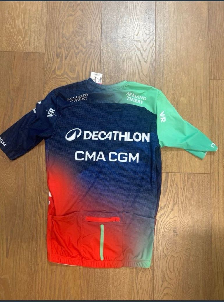 Brugt Van Rysel Decathlon CMA CGM 2026 bike — billede 2 af 3