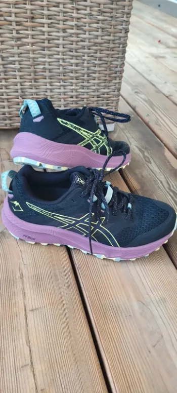 Used Asics Laufschuh Running Shoes