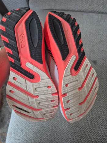 Used Brooks Launch GTS 10 bike — image 5 of 10