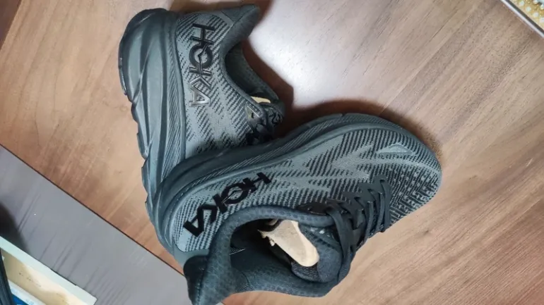 Tweedehands Hoka Shoes Black size 41 bike — afbeelding 5 van 5