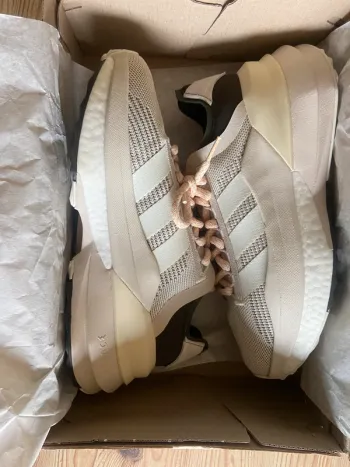 Used Adidas Sneakers bike — image 6 of 6
