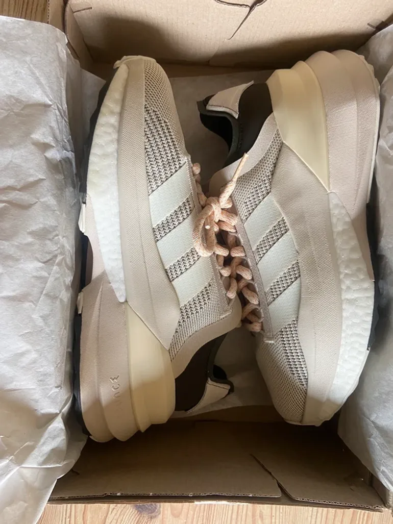 Used Adidas Sneakers bike — image 6 of 6