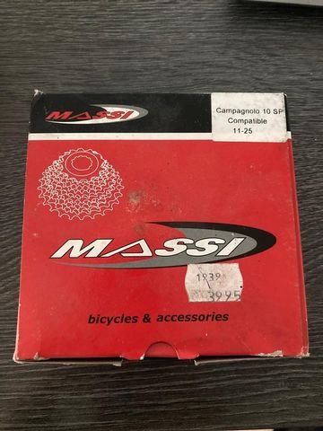 Used Massi Cassette 10v 11-25 compatible Campagnolo Drivetrain & Pedals
