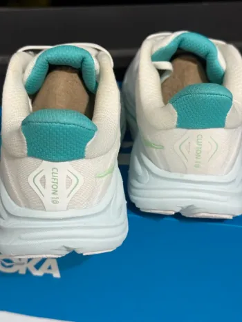 Brugt Hoka Shoes size 42 bike — billede 2 af 5