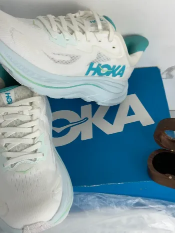 Použité Hoka Shoes bike — obrázek 15 z 15