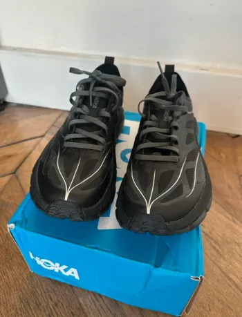 Lightweight Mafate Speed 4 Lite Running Shoes usato