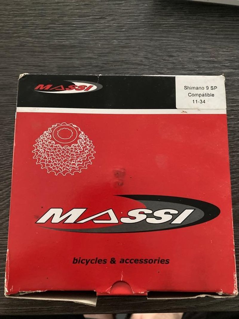 Tweedehands Massi Cassette 9v 11-34 compatible Shimano Drivetrain & Pedals