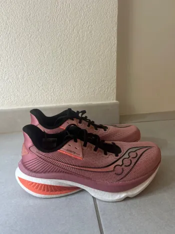 Used Saucony Endorphin Speedroll Azura Running Shoes