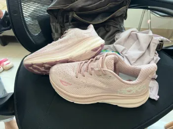 Used Rose Hoka Laufschuhe Running Shoes