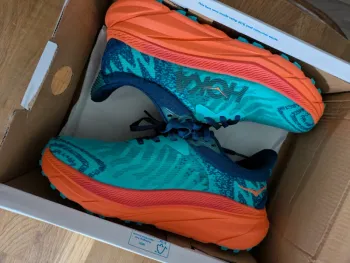 Used Hoka Baskets Running Shoes