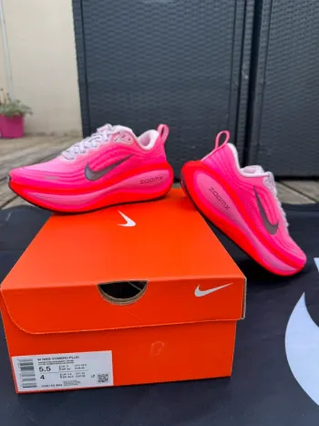 Used Nike Vomero Plus bike — image 4 of 5
