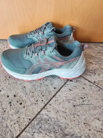 Used Asics Sneaker bike — image 3 of 5