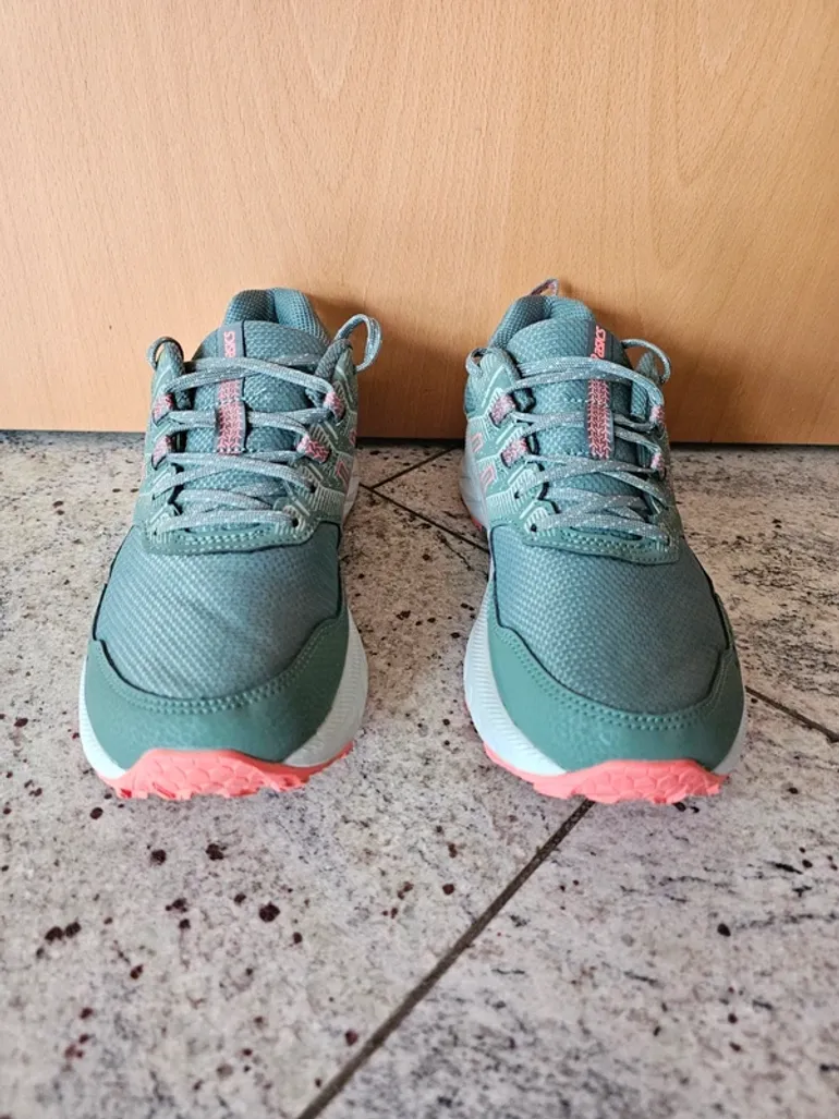 Used Asics Sneaker bike — image 2 of 5