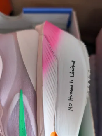 Used Premium Zoom Fly 6 bike — image 8 of 10