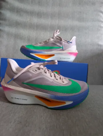 Used Premium Zoom Fly 6 Running Shoes