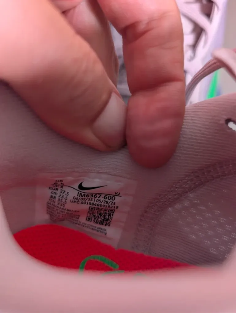 Used Premium Zoom Fly 6 bike — image 6 of 10
