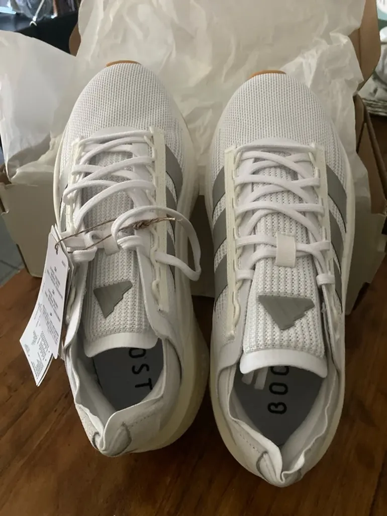 Used Adidas running shoes bike — image 2 of 7