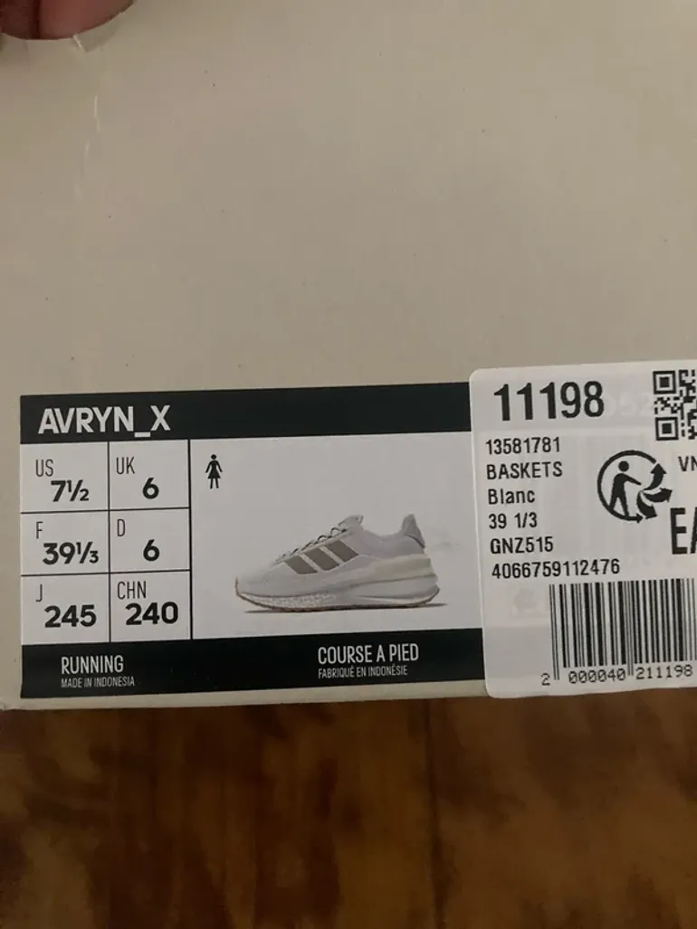 Used Adidas running shoes bike — image 7 of 7