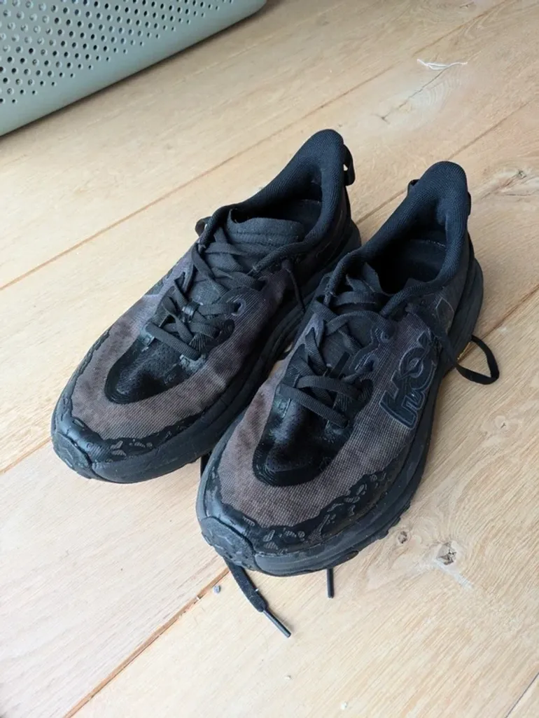 Used Hoka Speedgoat 6 bike — image 4 of 5