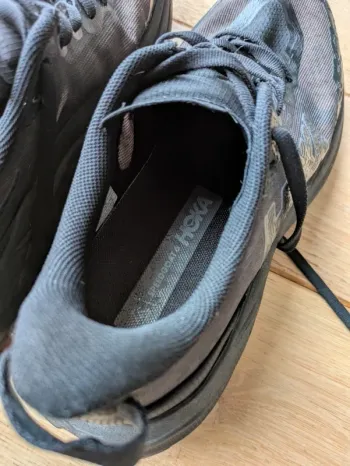 Used Hoka Speedgoat 6 bike — image 3 of 5