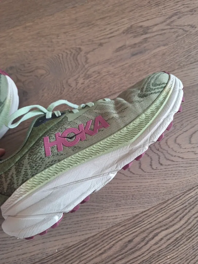 Used Hoka schoenen maat 40 bike — image 5 of 5