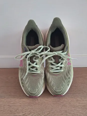 Used Hoka schoenen maat 40 Running Shoes