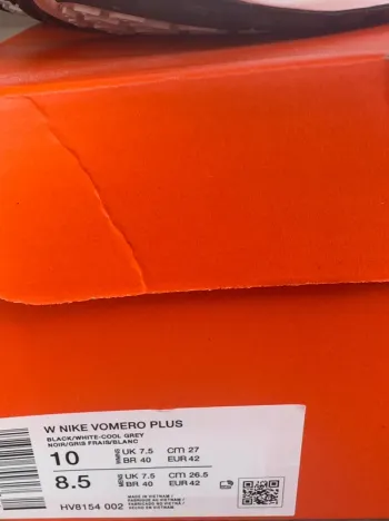 Used Nike Vomero Plus bike — image 4 of 5