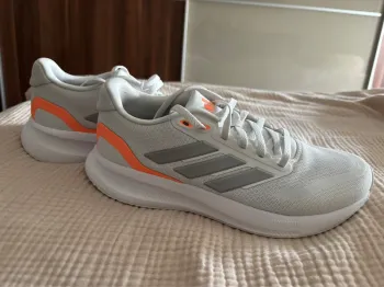 Used Orange Runfalcon 5 Running Shoes