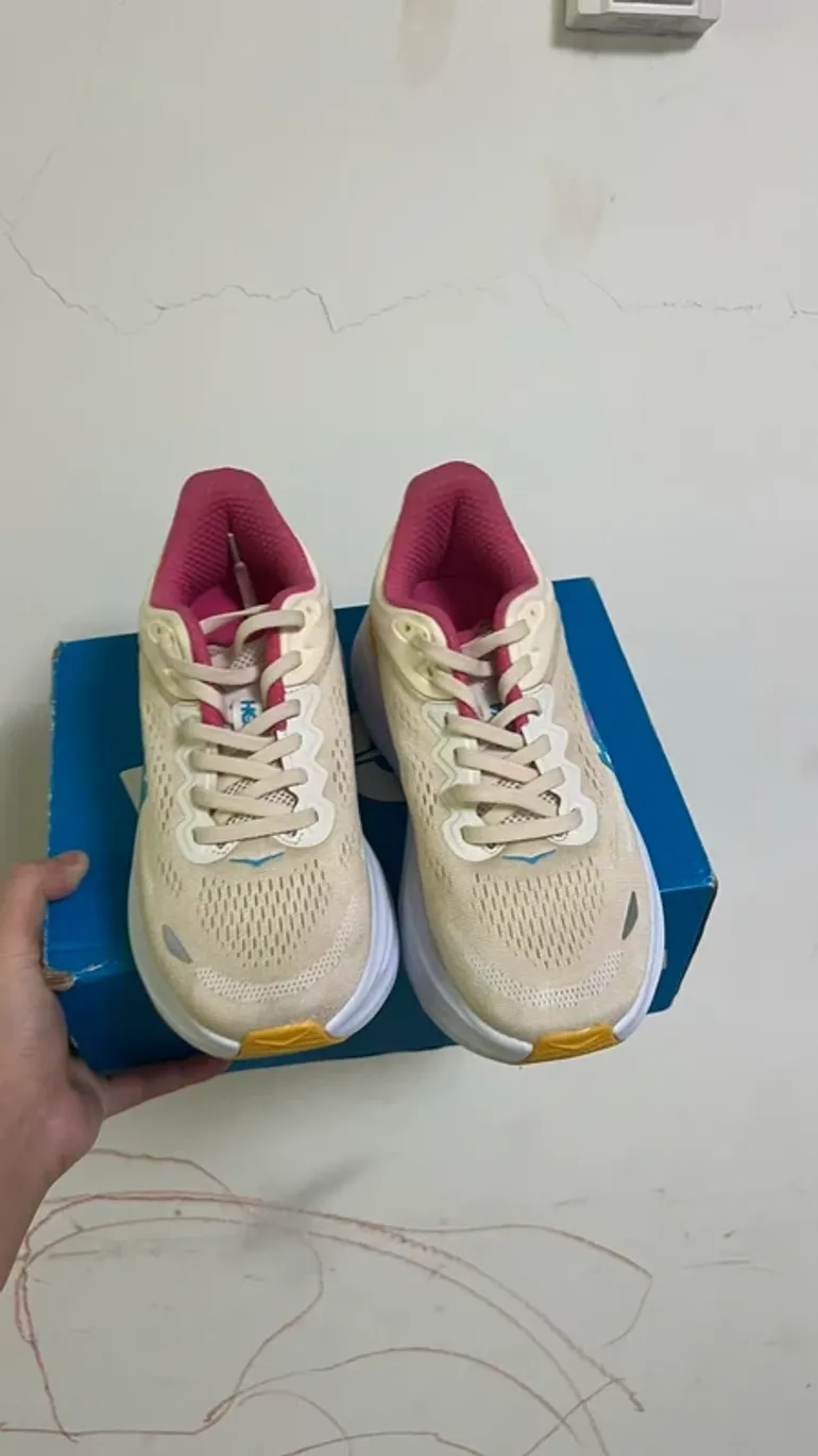 Hoka Shoes bike de segunda mano — imagen 3 de 6