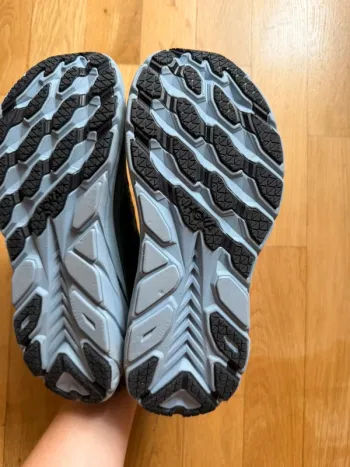 Used Hoka Project Clifton bike — image 13 of 15