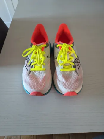 Used Saucony Endorphin Speed 5 bike — image 2 of 4