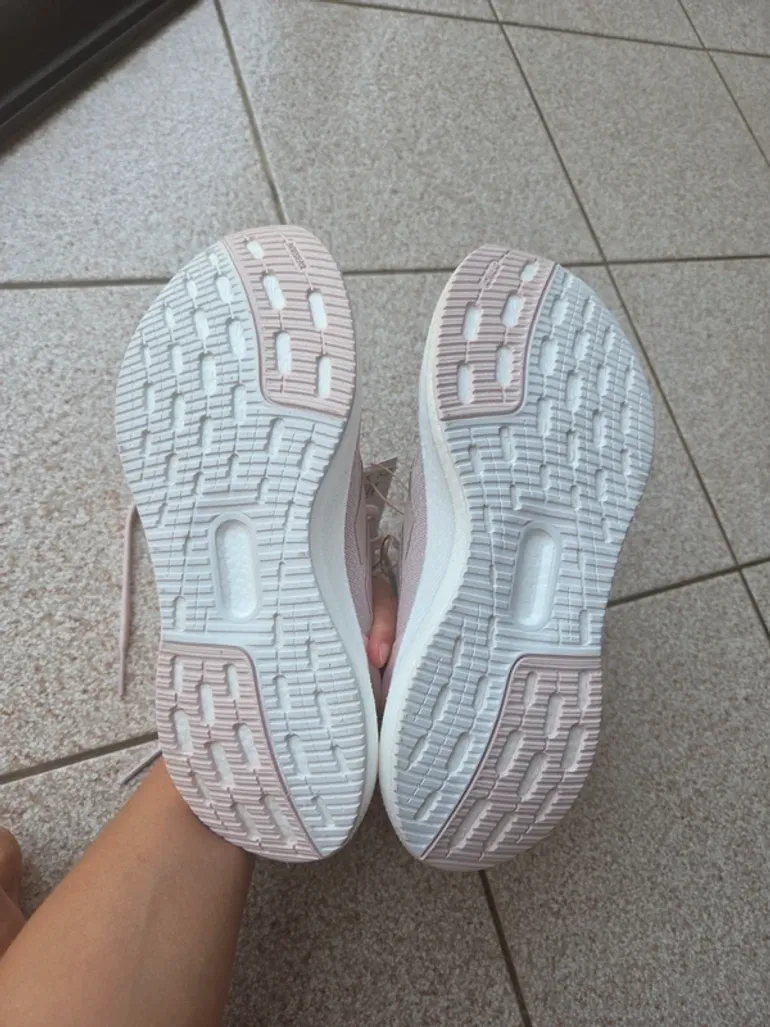 Used Adidas Pureboost 5 bike — image 6 of 15
