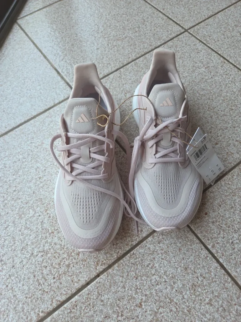 Used Adidas Pureboost 5 bike — image 2 of 15