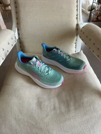 Gebrauchtes Hoka Mach 6 Running Shoes