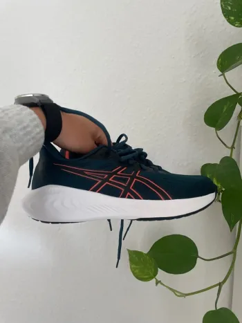 Asics Gel Cumulus 26 GS Running Shoes de segunda mano