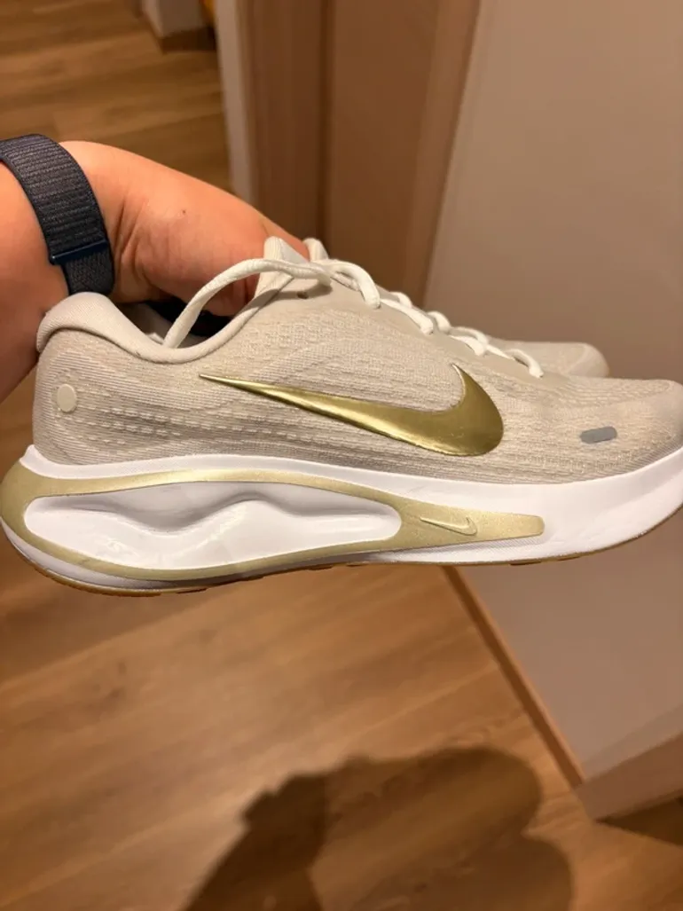 Used Nike Sportschuhe bike — image 5 of 15
