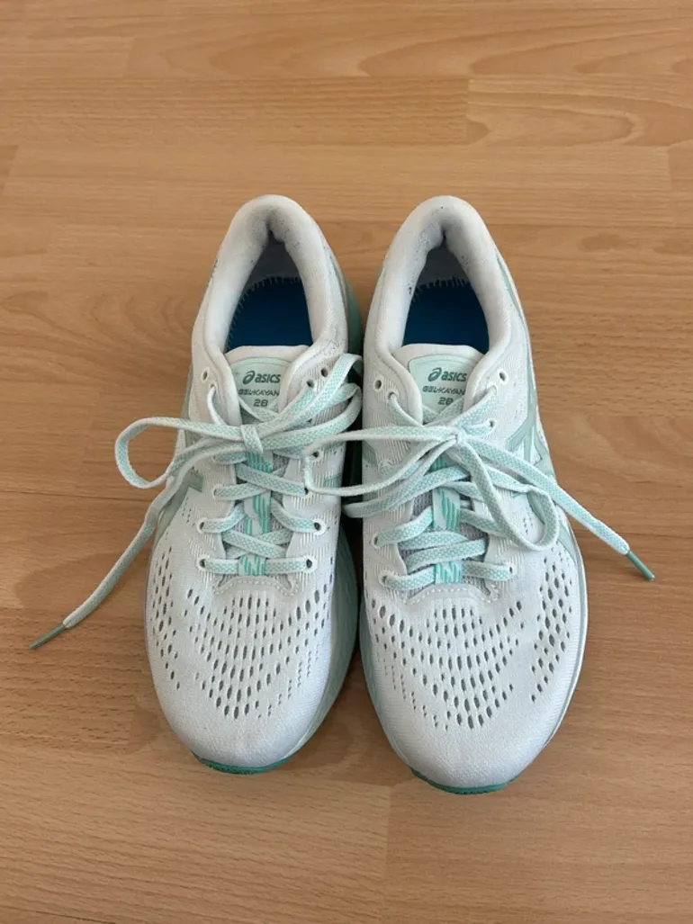 Used Asics Gel-Kayano 28 bike — image 3 of 7