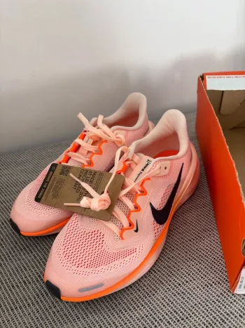 Gebrauchtes Nike Baskets Running Shoes