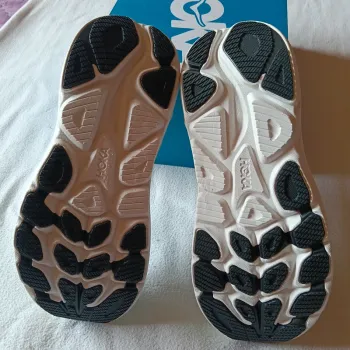 Gebrauchtes Hoka Laufschuhe bike — Bild 7 von 9